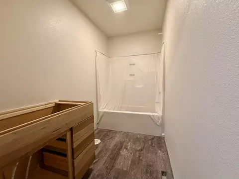 827 Heritage St, Belle Fourche, SD 57717 photo 9