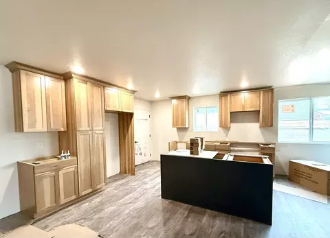827 Heritage St, Belle Fourche, SD 57717 photo 2