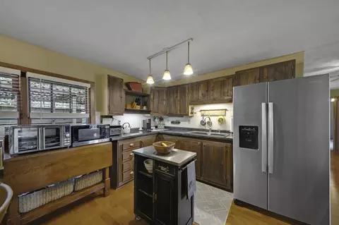 Kitchen - 25604 Mountain Shadow Rd, Edgemont, SD 57735 photo 1 of 1