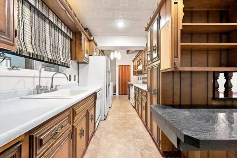 Kitchen - 727 St Joe St, Spearfish, SD 57783 photo 2 of 4