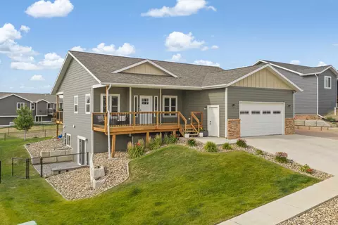 3219 Allison Ln, Rapid City, SD 57703