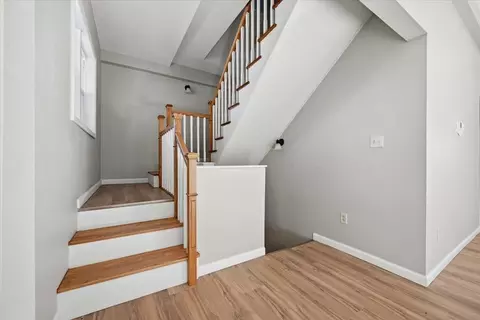 Entry Way - 8 Parkdale Ave, Lead, SD 57754 photo 2 of 3
