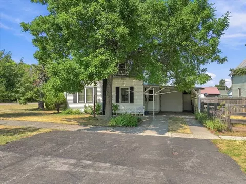 Exterior - 1004 St Joseph St, Spearfish, SD 57783 photo 1 of 2