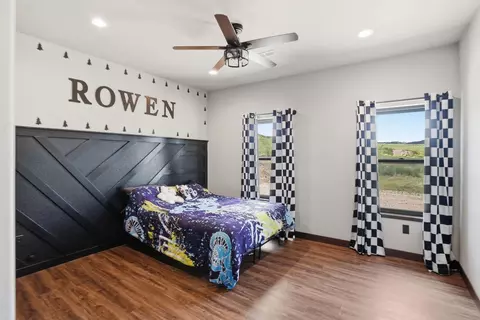 Bedroom - 20258 Avalanche Rd, Whitewood, SD 57793 photo 3 of 6