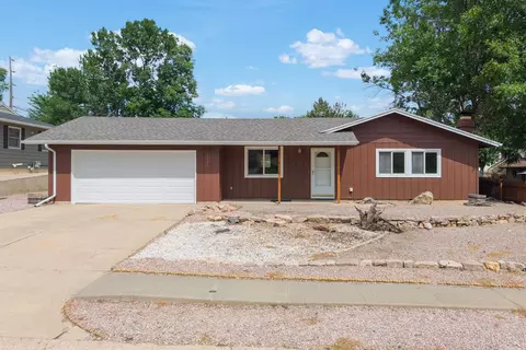1516 N 7th St, Rapid City, SD 57701