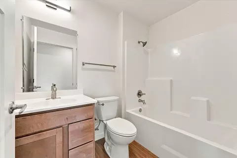 Bath - 10894 Eagle Ct, Belle Fourche, SD 57717 photo 2 of 2