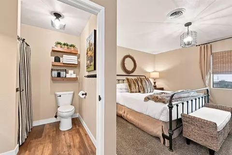 Bedroom - 21097 Stewart Slope Rd, Lead, SD 57754 photo 4 of 4