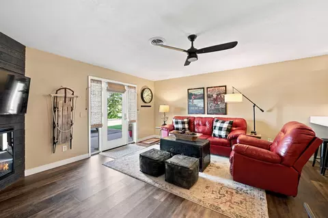 Living - 21097 Stewart Slope Rd, Lead, SD 57754 photo 2 of 2