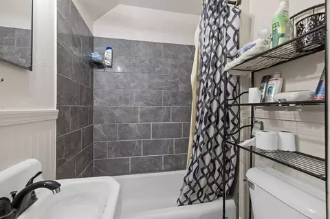 Bath - 8 Baltimore St, Lead, SD 57754 photo 2 of 2