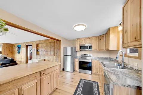 Kitchen - 24669 Us Highway 16, Custer, SD 57730 photo 3 of 4