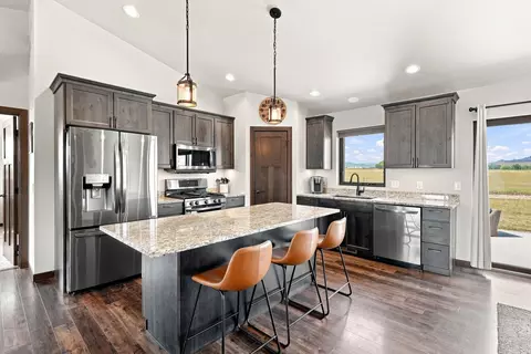 1011 Mac Ln, Spearfish, SD 57783 photo 8