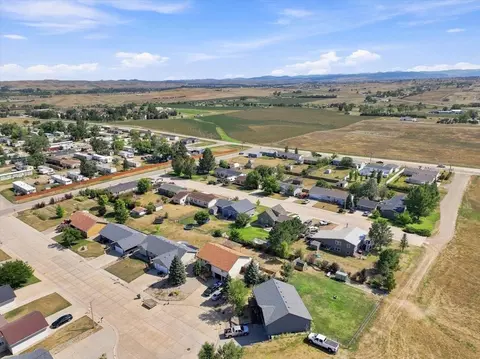 View/Area - 719 Zenith St, Belle Fourche, SD 57717 photo 2 of 4