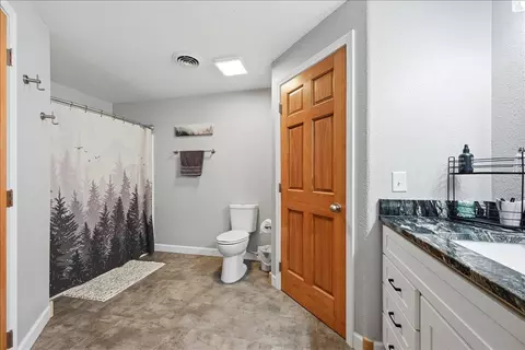 Bath - 12315 Antler Rd, Whitewood, SD 57793 photo 4 of 5