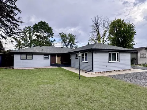 3814 Crocus Ln, Rapid City, SD 57702