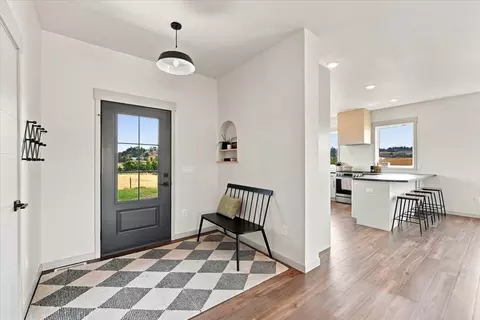 Entry Way - 19195 Other, Belle Fourche, SD 57717 photo 1 of 2