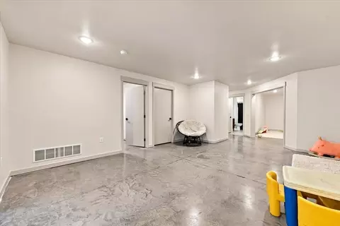 Entry Way - 19195 Other, Belle Fourche, SD 57717 photo 2 of 2