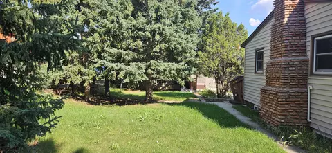 Exterior - 1147 Sherman St, Custer, SD 57730 photo 4 of 11