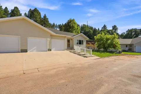 Exterior - 314 Cottage Hill Ln, Spearfish, SD 57783 photo 7 of 8