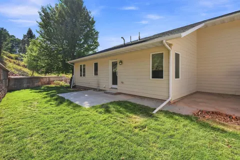 Exterior - 314 Cottage Hill Ln, Spearfish, SD 57783 photo 3 of 8