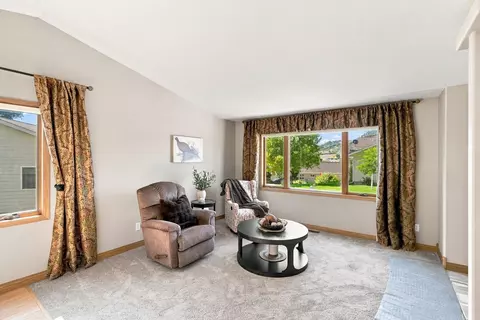 Living - 314 Cottage Hill Ln, Spearfish, SD 57783 photo 1 of 7