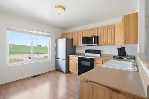 Kitchen - 910 Heritage Dr, Spearfish, SD 57783 photo 1 of 2