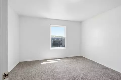 Bedroom - 910 Heritage Dr, Spearfish, SD 57783 photo 2 of 4