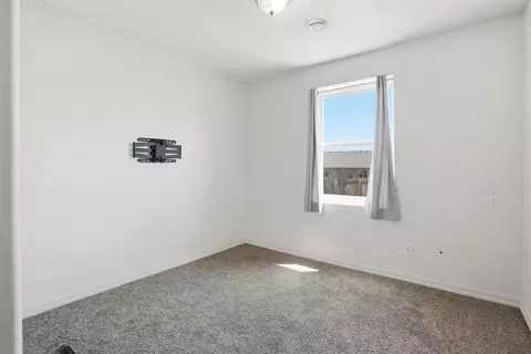 Bedroom - 910 Heritage Dr, Spearfish, SD 57783 photo 3 of 4