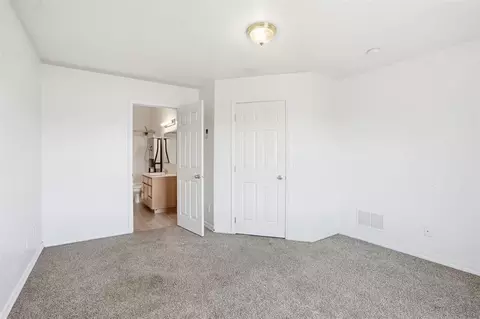 Bedroom - 910 Heritage Dr, Spearfish, SD 57783 photo 4 of 4