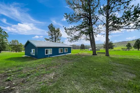 Exterior - 12677 Hazelrodt Cutoff, Custer, SD 57730 photo 2 of 8