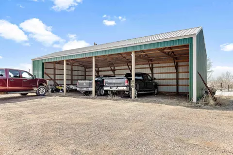 Exterior - 18300 E Hwy 44, Scenic, SD 57780 photo 4 of 5