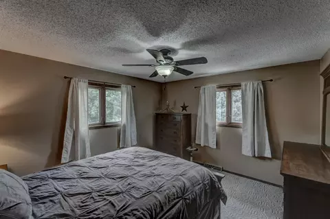 Bedroom - 3 Pioneer Ln, Spearfish, SD 57783 photo 4 of 9