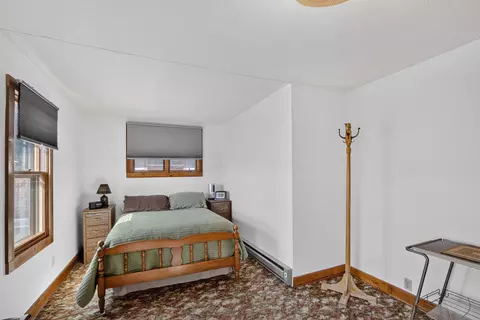Bedroom - 620 Lawrence St, Belle Fourche, SD 57717 photo 2 of 5