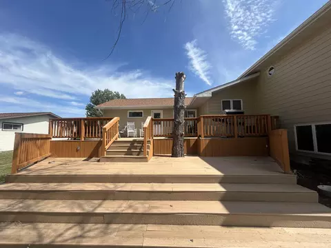 Exterior - 605 1st Ave, Bison, SD 57620 photo 4 of 8