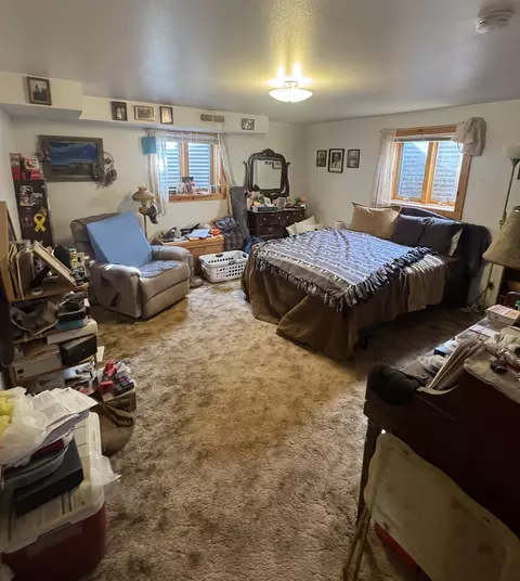 Bedroom - 604 Douglas Rd, Sundance, WY 82729 photo 2 of 4