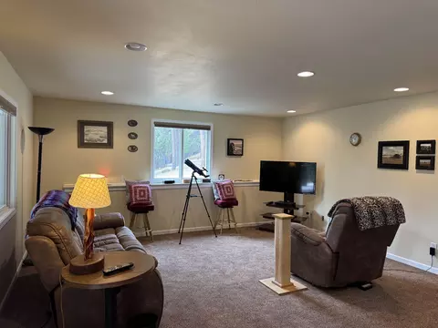 Living - 20786 Mountain Ct, Sturgis, SD 57785 photo 3 of 3