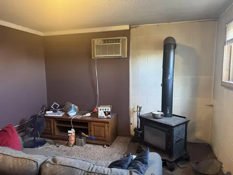 Living - 10 Wagon Wheel Dr, Spearfish, SD 57783 photo 2 of 2