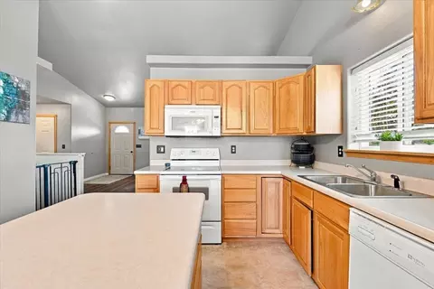 Kitchen - 1836 Iron Horse Loop, Spearfish, SD 57783 photo 1 of 3