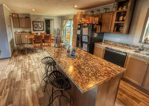5 High Noon Ct, Sundance, WY 82729