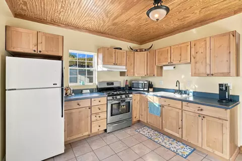 Kitchen - 720 Barclay Ave, Lead, SD 57754 photo 2 of 3