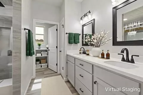 Entry Way - 956 Ponderosa St, Custer, SD 57730 photo 1 of 1