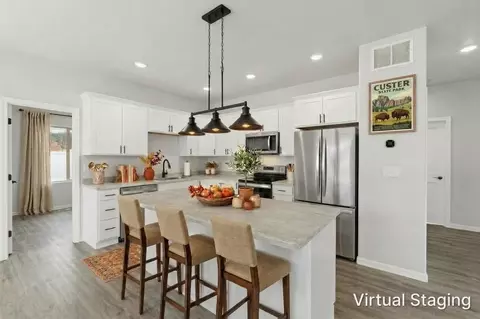 Kitchen - 956 Ponderosa St, Custer, SD 57730 photo 1 of 6