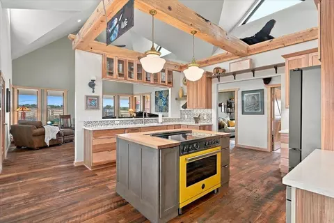 Kitchen - 7100 Centennial Rd, Spearfish, SD 57783 photo 2 of 5