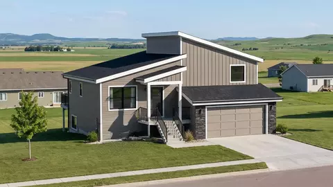 708 N Valley Dr, Rapid City, SD 57703