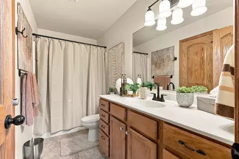 Bath - 150 Sophia Lynnae Ct, Box Elder, SD 57719 photo 2 of 3