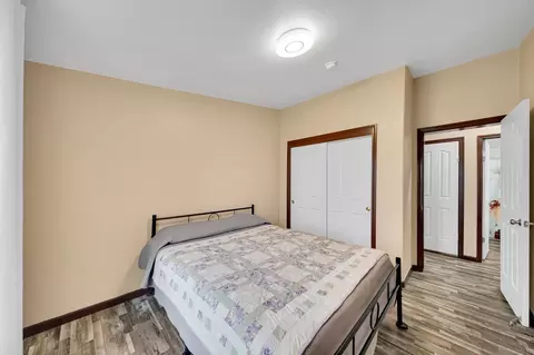 Bedroom - 25555 Highway 385, Custer, SD 57730 photo 4 of 4