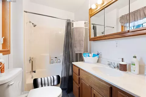 Bath - 2205 Maitland Rd, Spearfish, SD 57783 photo 1 of 1