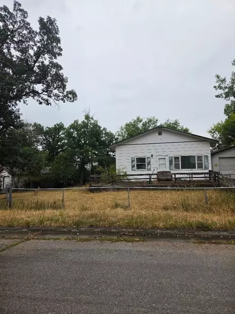 1618 Jackson St, Sturgis, SD 57785