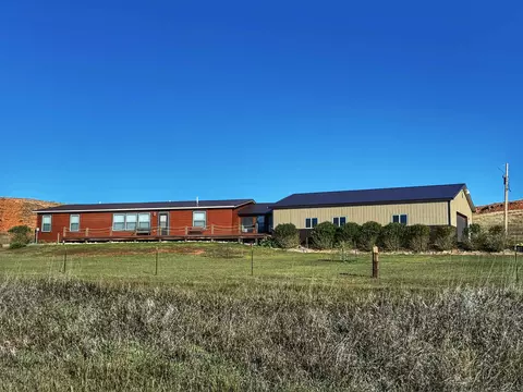 23 Clark Rd, Sundance, WY 82729