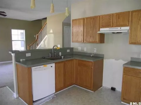 31 Third Ave, Bluffton, SC 29910 photo 4