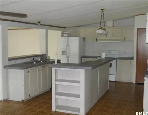 72 Cuthbert Farm Rd, Seabrook, SC 29940 photo 4